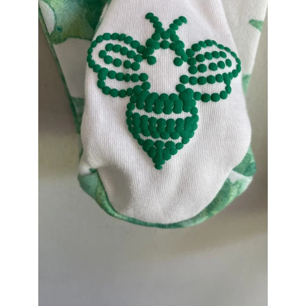 NWT Burt’s Bees Shamrock 100% Organic Cotton Footie Sleeper 6-9M Relaxed Fit